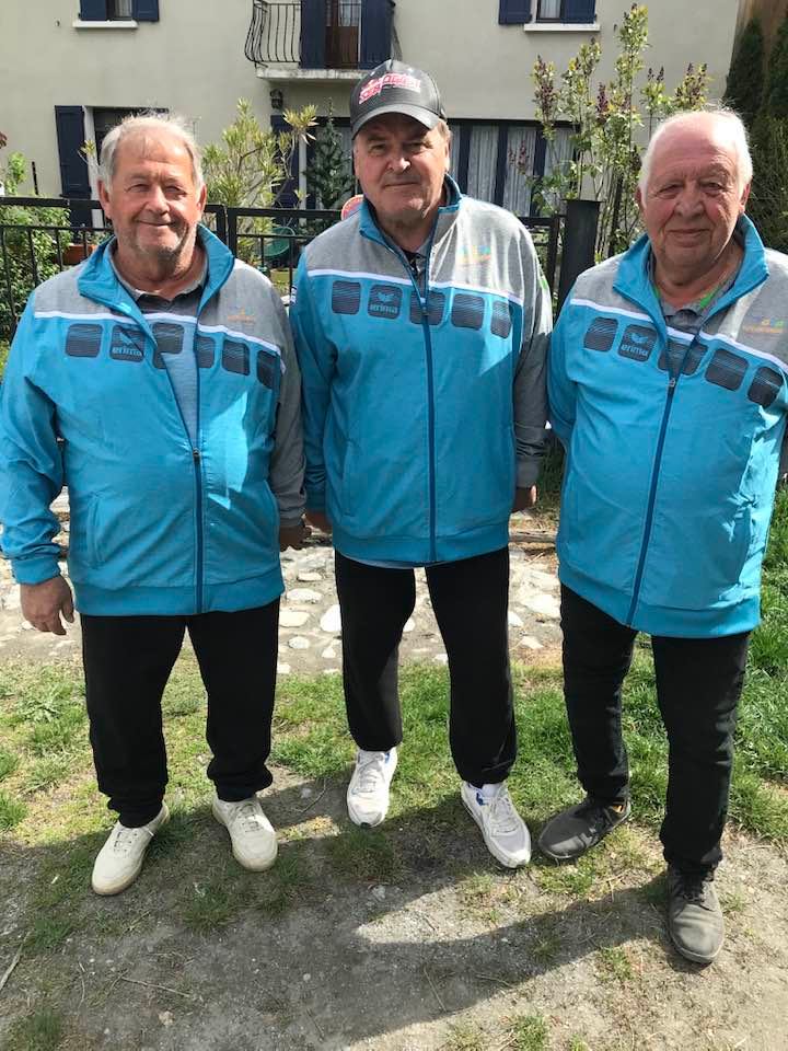 Equipe du GAPHA : Alain AGNES- Jean-Pierre ESCALLIER et Jean-Louis DUPUY