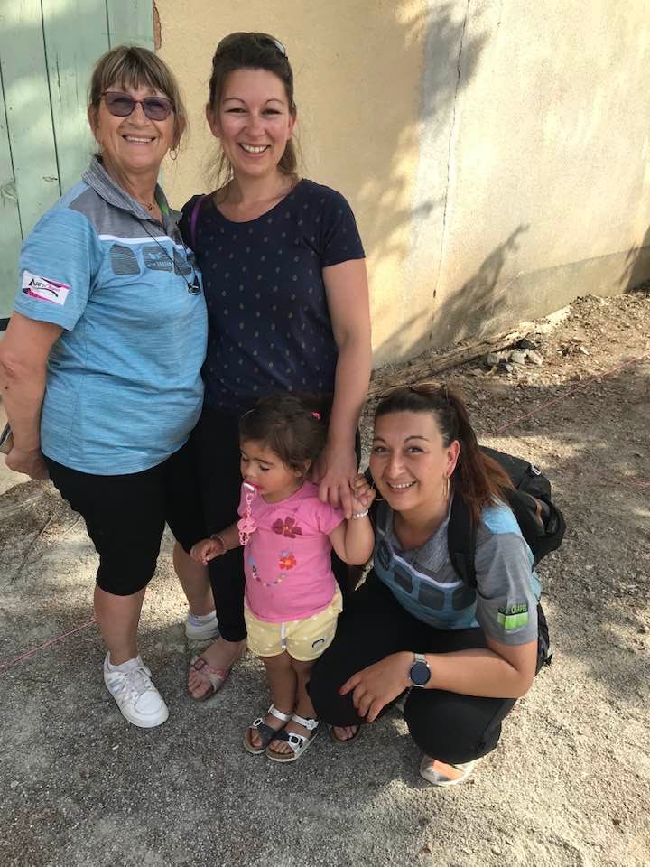 LA FAMILLE ISTRIA AU COMPLET ou PRESQUE .. LA FAMILLE ISTRIA AU COMPLET ou PRESQUE ..