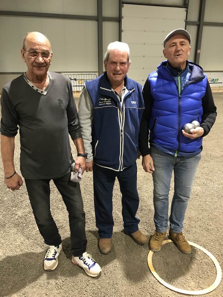 CONCOURS PETANQUE TRIPLETTE FORMEE DU VENDREDI 23 DECEMBRE 2022- COUPE DE NOEL-