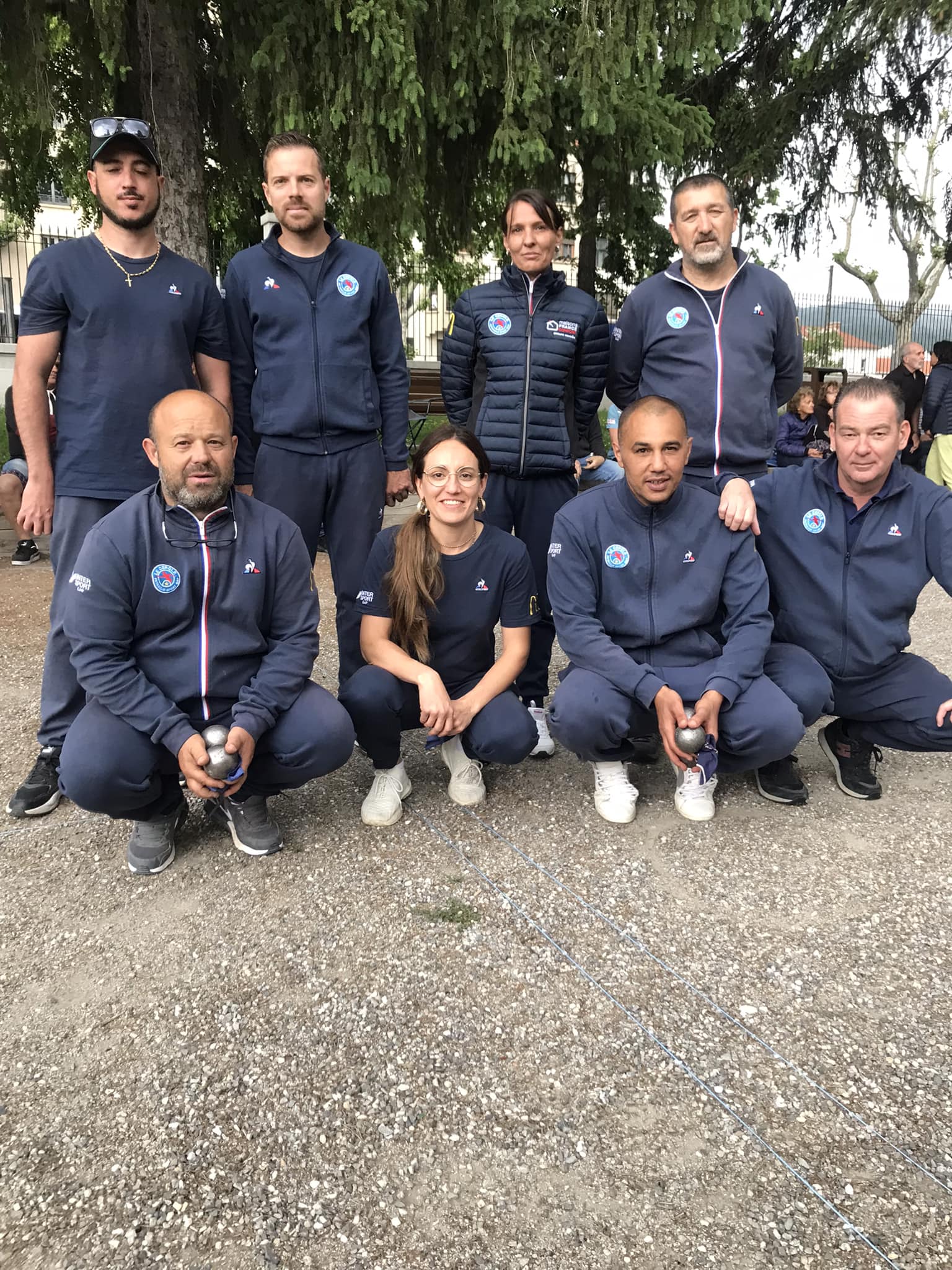 L'équipe du CERCLE SPORT GAP Victorieuse L'équipe du CERCLE SPORT GAP Victorieuse