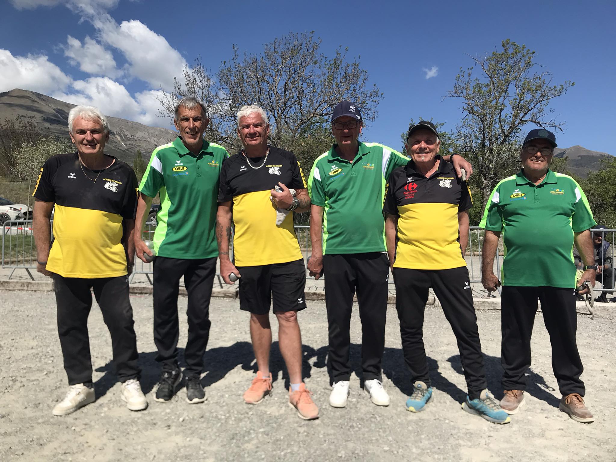 Les 2 équipes finalistes