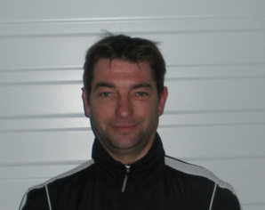 L'HEUREUX PAPA L'HEUREUX PAPA