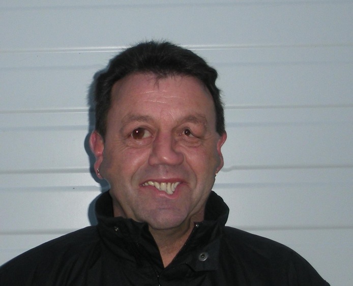 LE CROMAGNON PETANQUEUR LE CROMAGNON PETANQUEUR