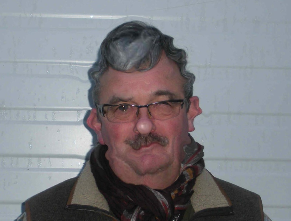 LE CROMAGNON PETANQUEUR LE CROMAGNON PETANQUEUR