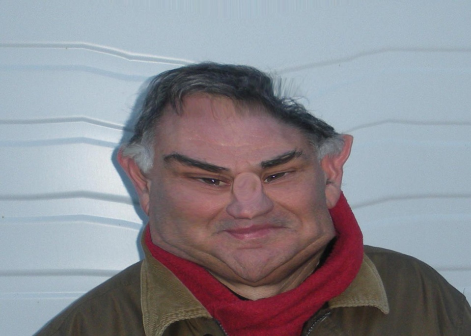 LE CROMAGNON PETANQUEUR LE CROMAGNON PETANQUEUR