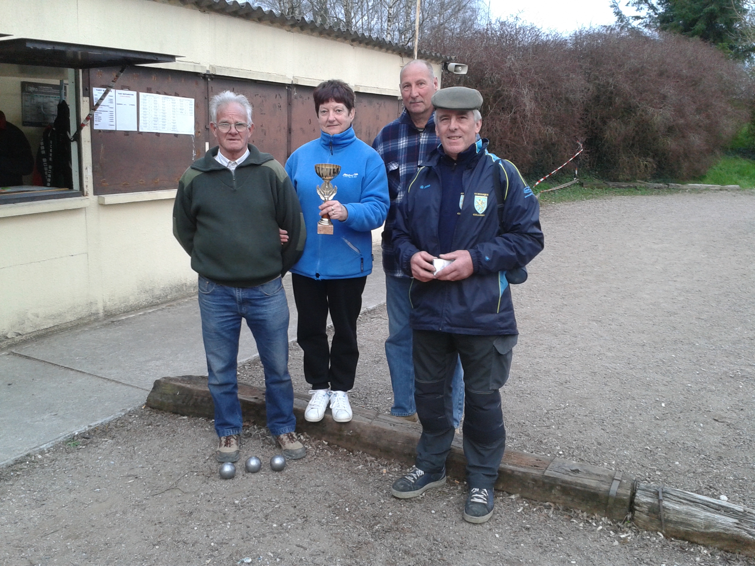 CONCOURS VETERANS LA GUERCHE CONCOURS VETERANS LA GUERCHE