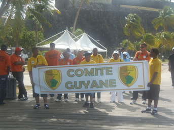 La Délégation de la Guyane ouvrais la marche du défilé...