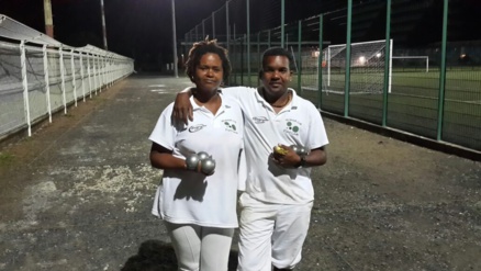 VALA Laurence et MOTTEYEN Manuel de la Pétanque Club de PORT-LOUIS.