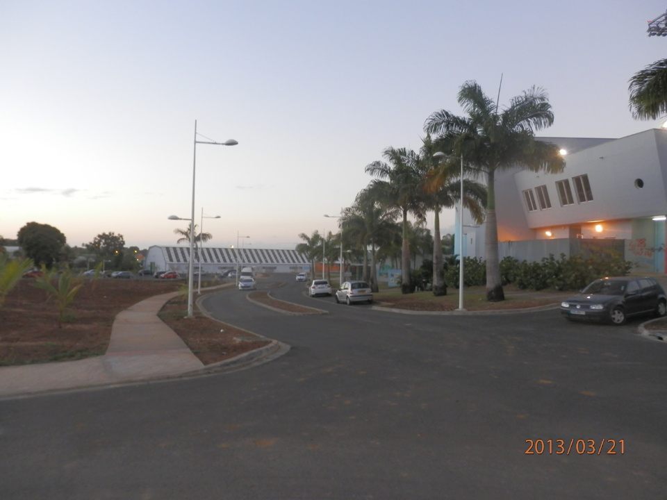 Tous les chemins mènent au stade René-Serge NABAJOTH et ....... Tous les chemins mènent au stade René-Serge NABAJOTH et .......