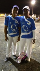 GLAWDIS et ELIETTE à gauche du club de PETIT-CANAL GLAWDIS et ELIETTE à gauche du club de PETIT-CANAL