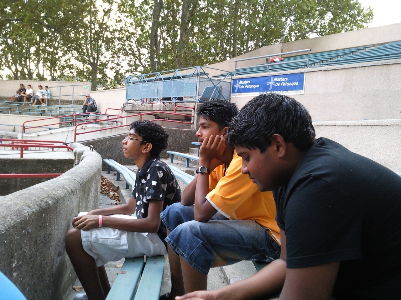 Dans les travées de l'arène de BEAUCAIRE Dans les travées de l'arène de BEAUCAIRE