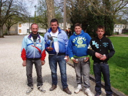 Finalistes du tête à tête, à gauche le général, à droite le B Finalistes du tête à tête, à gauche le général, à droite le B