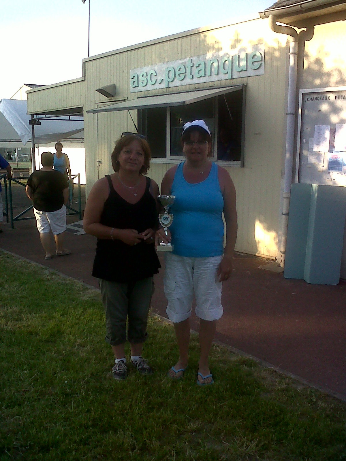 Nos Filles de Hommes sur la plus haute marche. Nos Filles de Hommes sur la plus haute marche.