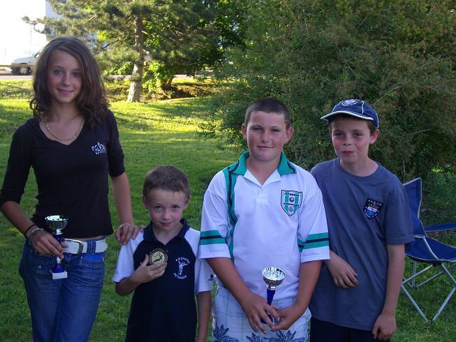 CONCOURS JEUNES DES BOULES CARRIEROISES