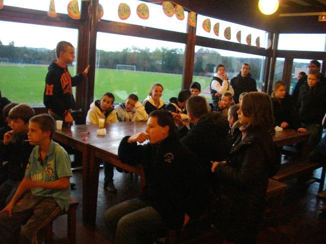 DERNIER CONCOURS DE LA SAISON JEUNES A AUBERGENVILLE DERNIER CONCOURS DE LA SAISON JEUNES A AUBERGENVILLE