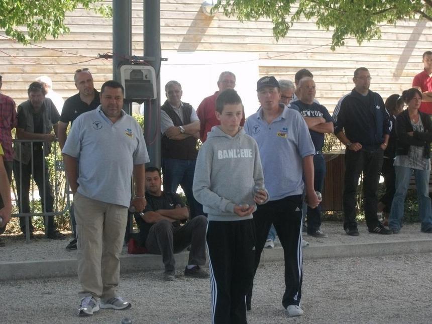 GALA DE PETANQUE AU CLAYES-SOUS-BOIS