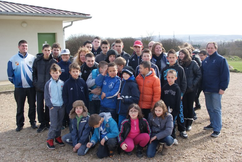 Ecole de pétanque à Gargenville