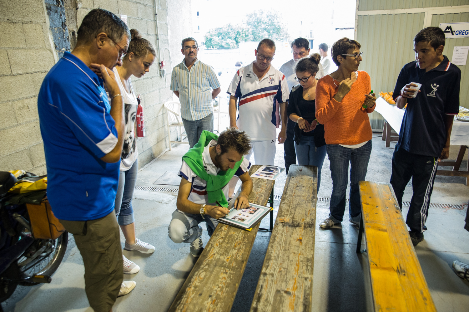 La dédicace de Sébastien La dédicace de Sébastien