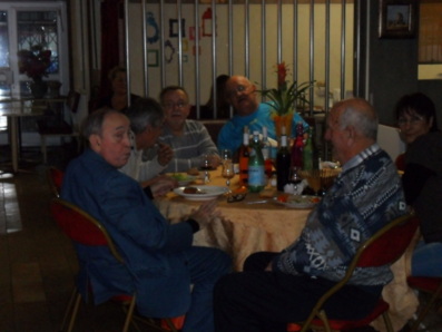 monsieur   le  Maire  nous  a  fait  l'honneur de  participer  au  repas.