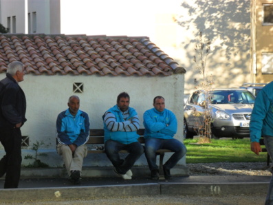 en pleine activité cérébrale nos 2 joueurs !!! en pleine activité cérébrale nos 2 joueurs !!!