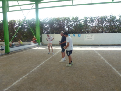 ALORS QU 'ALLONS NOUS FAIRE............ ALORS QU 'ALLONS NOUS FAIRE............