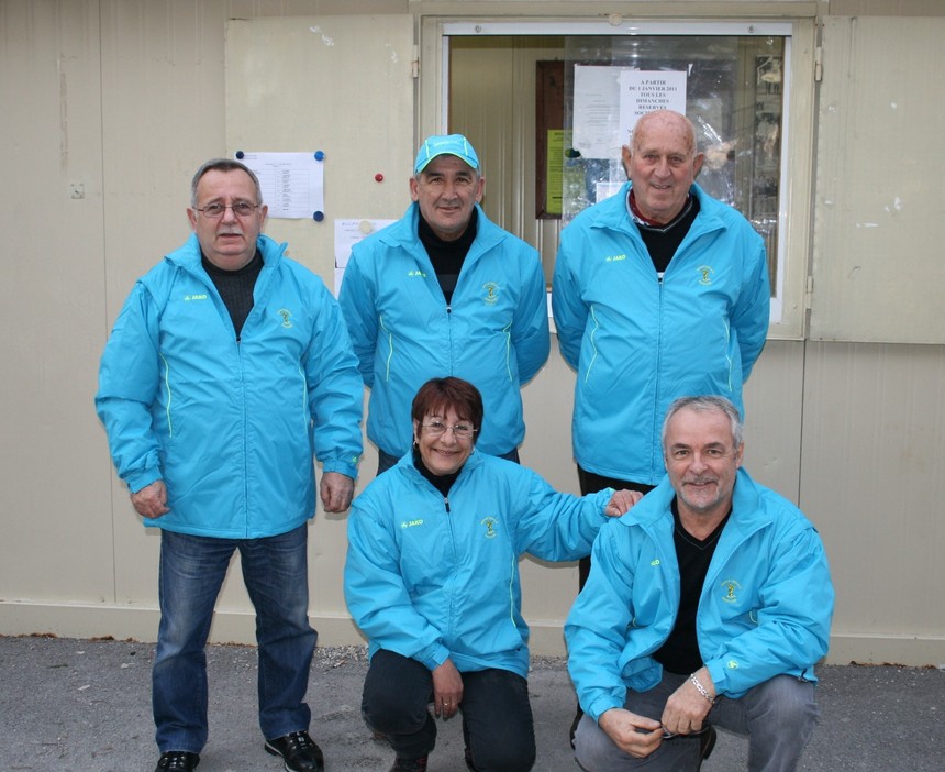 Daniel MORAZZANI, René VUILLOD, Albert CATANESE, Marie MORAZZANI, Roland BERRUET. Daniel MORAZZANI, René VUILLOD, Albert CATANESE, Marie MORAZZANI, Roland BERRUET.