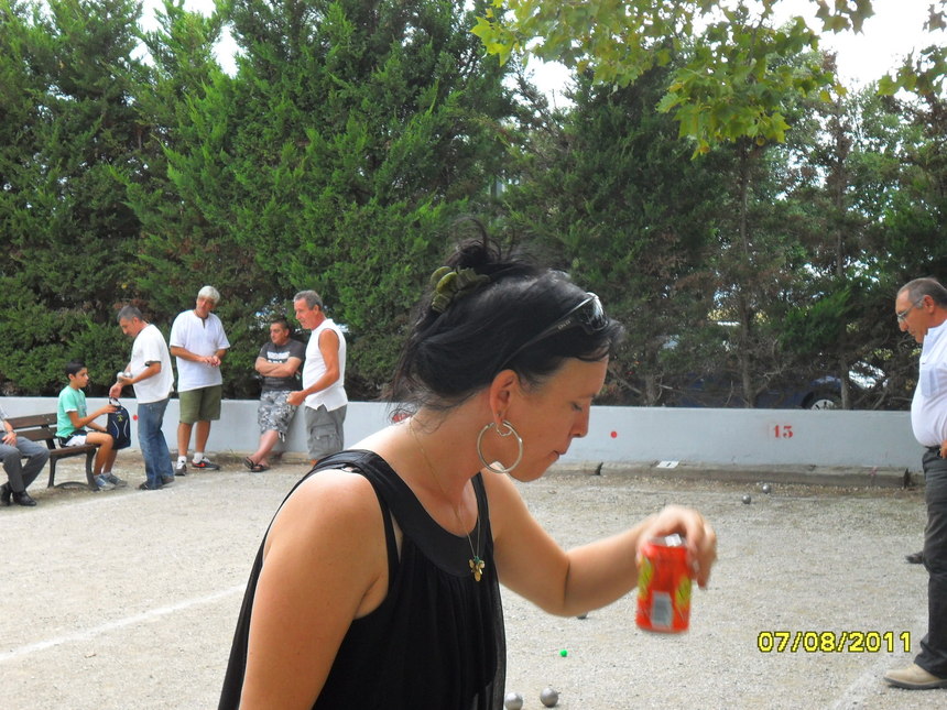 KATIA a un problème de boisson
