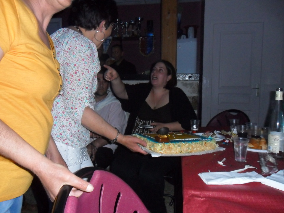 c'est lui qui a pris ma part !!! c'est lui qui a pris ma part !!!