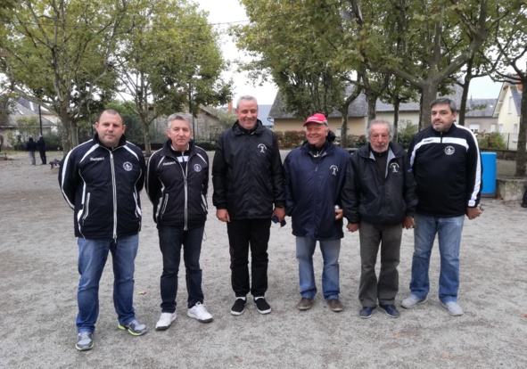 La deuxième triplette Le Gua / Ste Radegonde La deuxième triplette Le Gua / Ste Radegonde