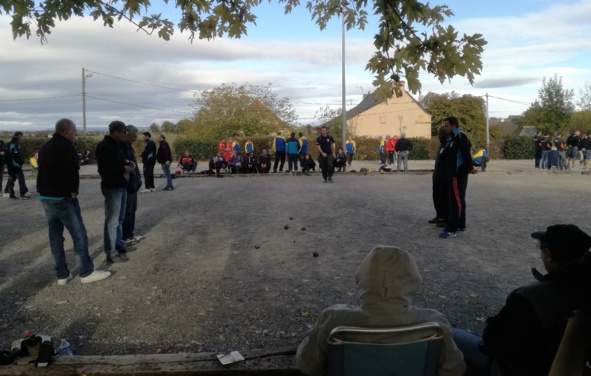 Les triplettes sont lancées Les triplettes sont lancées