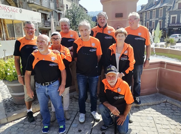 L'équipe de La Fraternelle qui s'est inclinée face à Millau en l'absence de trois titulaires! L'équipe de La Fraternelle qui s'est inclinée face à Millau en l'absence de trois titulaires!