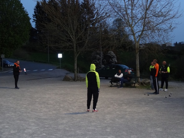 La doublette Jérôme, Stewe qui fut très disputée, beaucoup de suspens, victoire 13 à 12!!