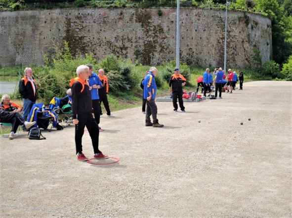Les doublettes contre les 4 Saisons