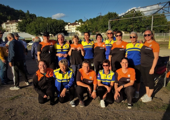Les deux équipes avec des supporters de choix! Les deux équipes avec des supporters de choix!