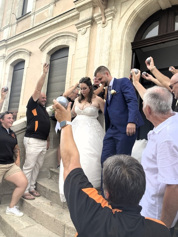 Clyde très attentif ! Clyde très attentif !