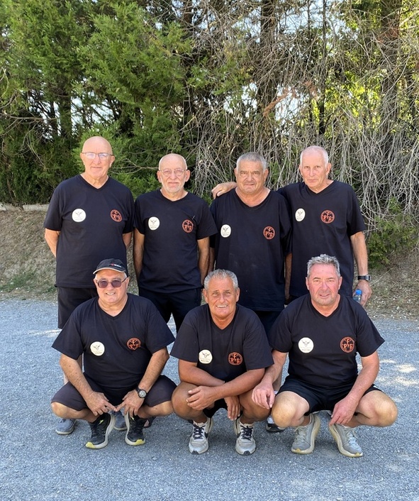 L'équipe division 2 bien coachée par Yves Pradayrol