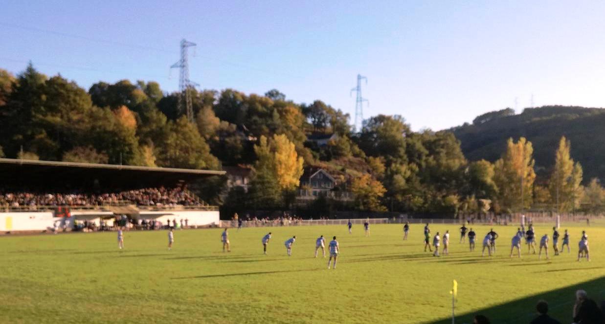 Les tribunes étaient bien garnies pour ce derby!