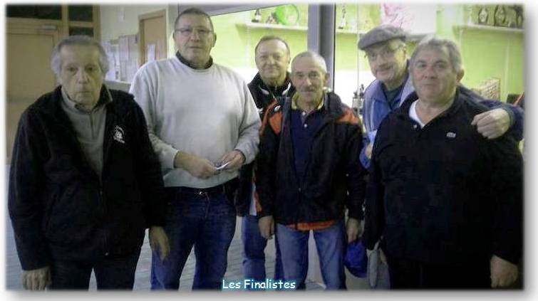 Les deux équipes finalistes du premier concours Les deux équipes finalistes du premier concours