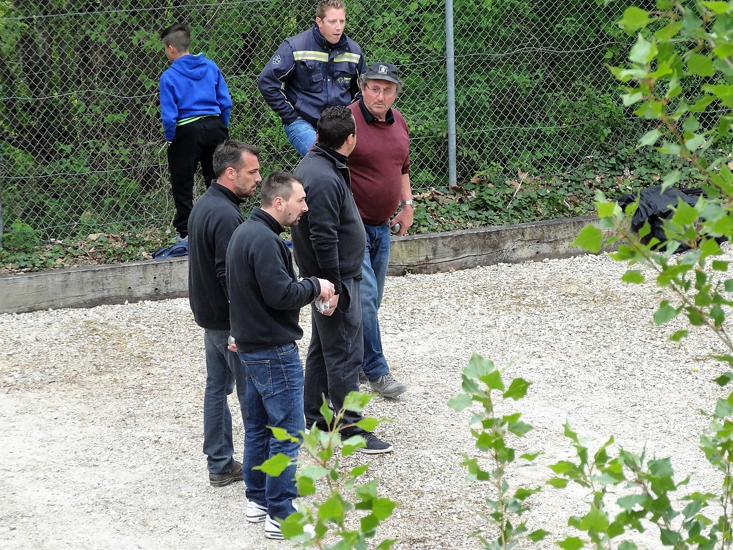 La triplette Jérémie Bernal, Patrice Foulhac, Benoit Bernal s'incline face à l'équipe Drulhoise Alain Delagnes, Christian Bouyssou et José Duarte