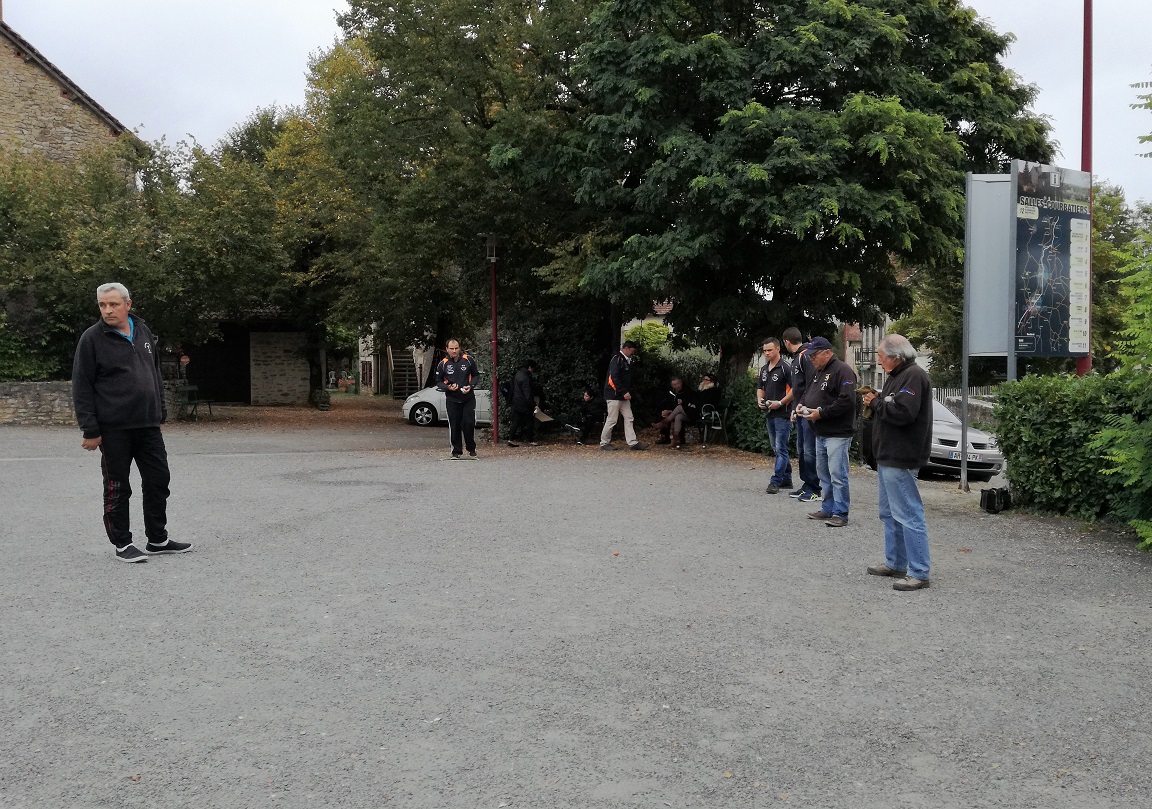 La triplette Guasoise Bernard, Jean-Louis et Christophe s'impose! La triplette Guasoise Bernard, Jean-Louis et Christophe s'impose!