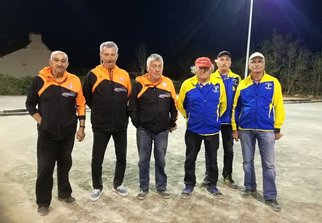 Jean-Claude, Jacques, Francis s'imposent pour la qualif  face à Cerchi Raymond, Bernard et JP Baudounet Jean-Claude, Jacques, Francis s'imposent pour la qualif  face à Cerchi Raymond, Bernard et JP Baudounet
