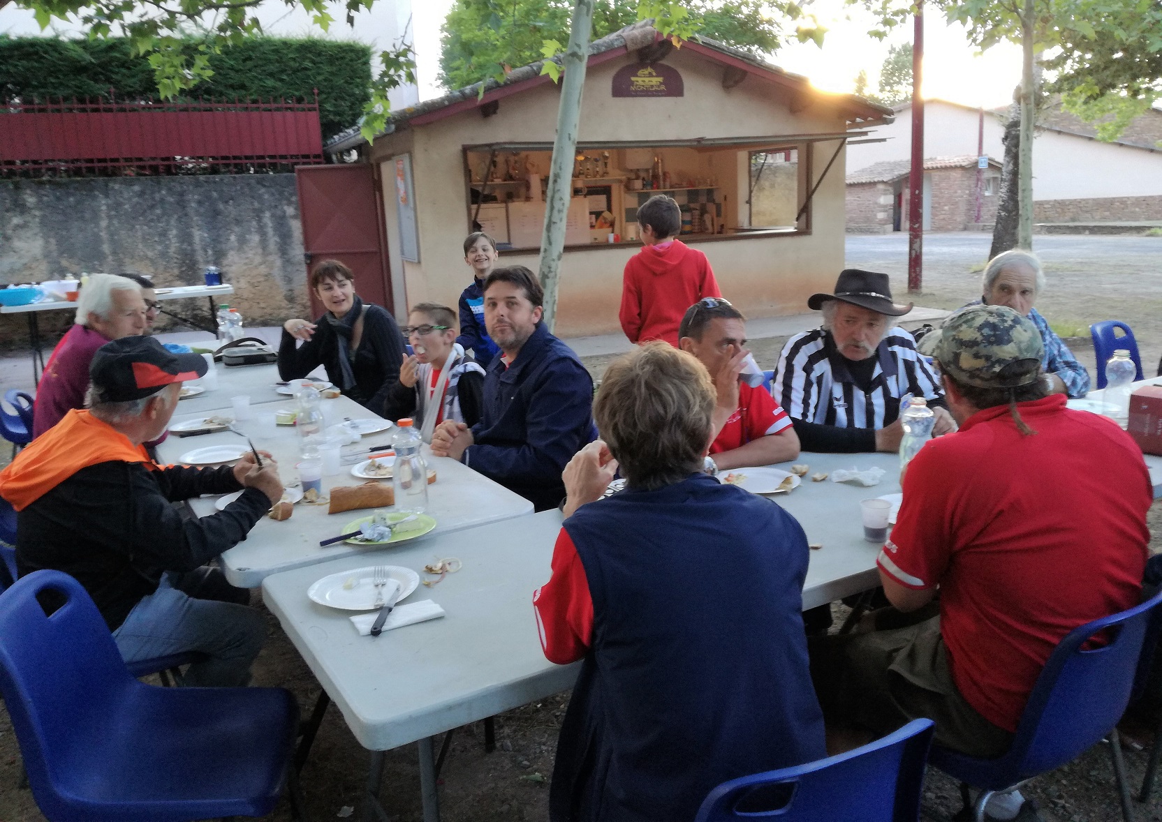 Moment convivial Moment convivial