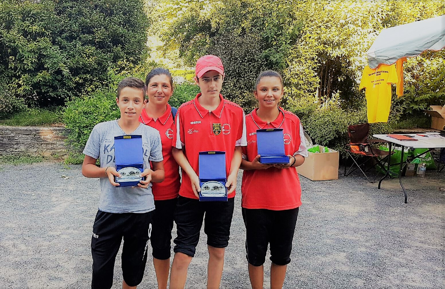 Les vainqueurs catégorie Cadets; Anthony, Estéban et Maéva Les vainqueurs catégorie Cadets; Anthony, Estéban et Maéva