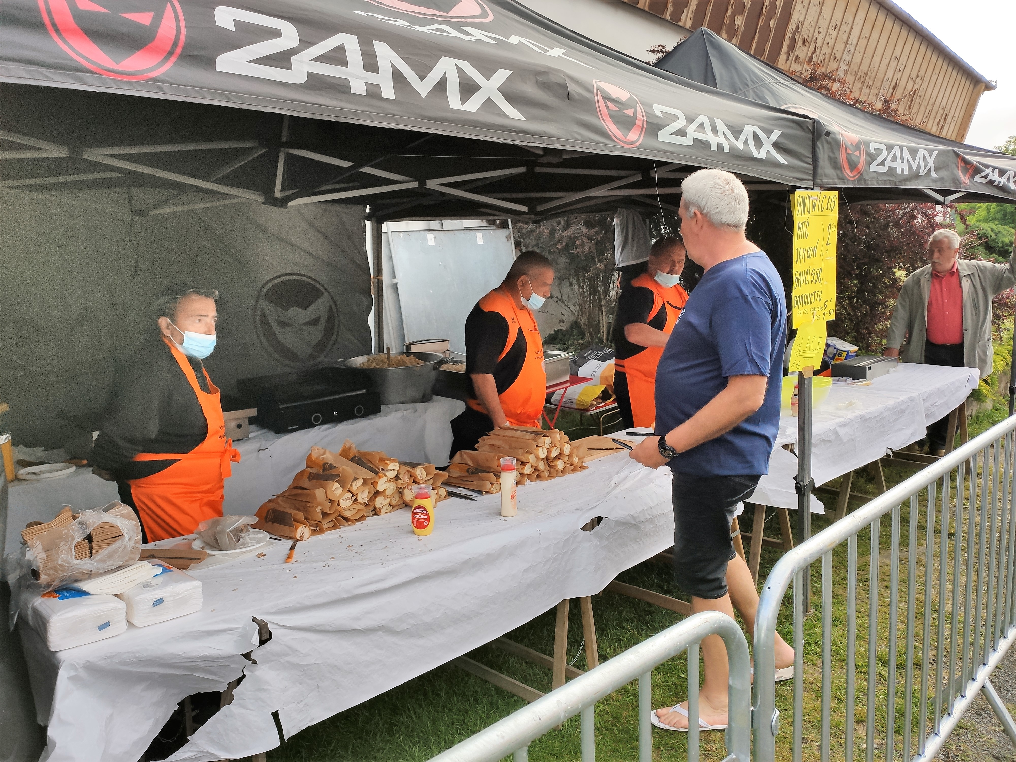 Bravo les cuisiniers! Bravo les cuisiniers!