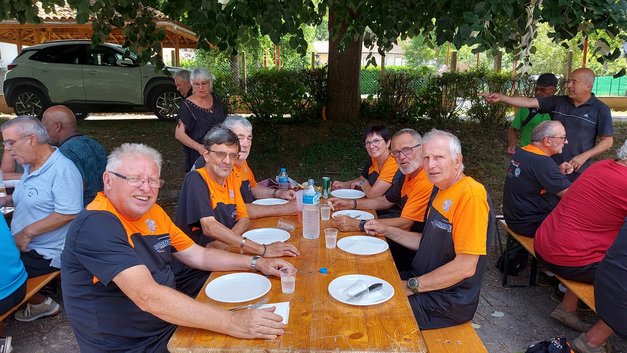 Pour Jeudi les bons moments sur les terrains...... Pour Jeudi les bons moments sur les terrains......