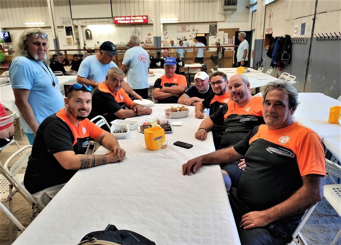 Un moment de détente après la compet, merci les Costes Rouges Un moment de détente après la compet, merci les Costes Rouges