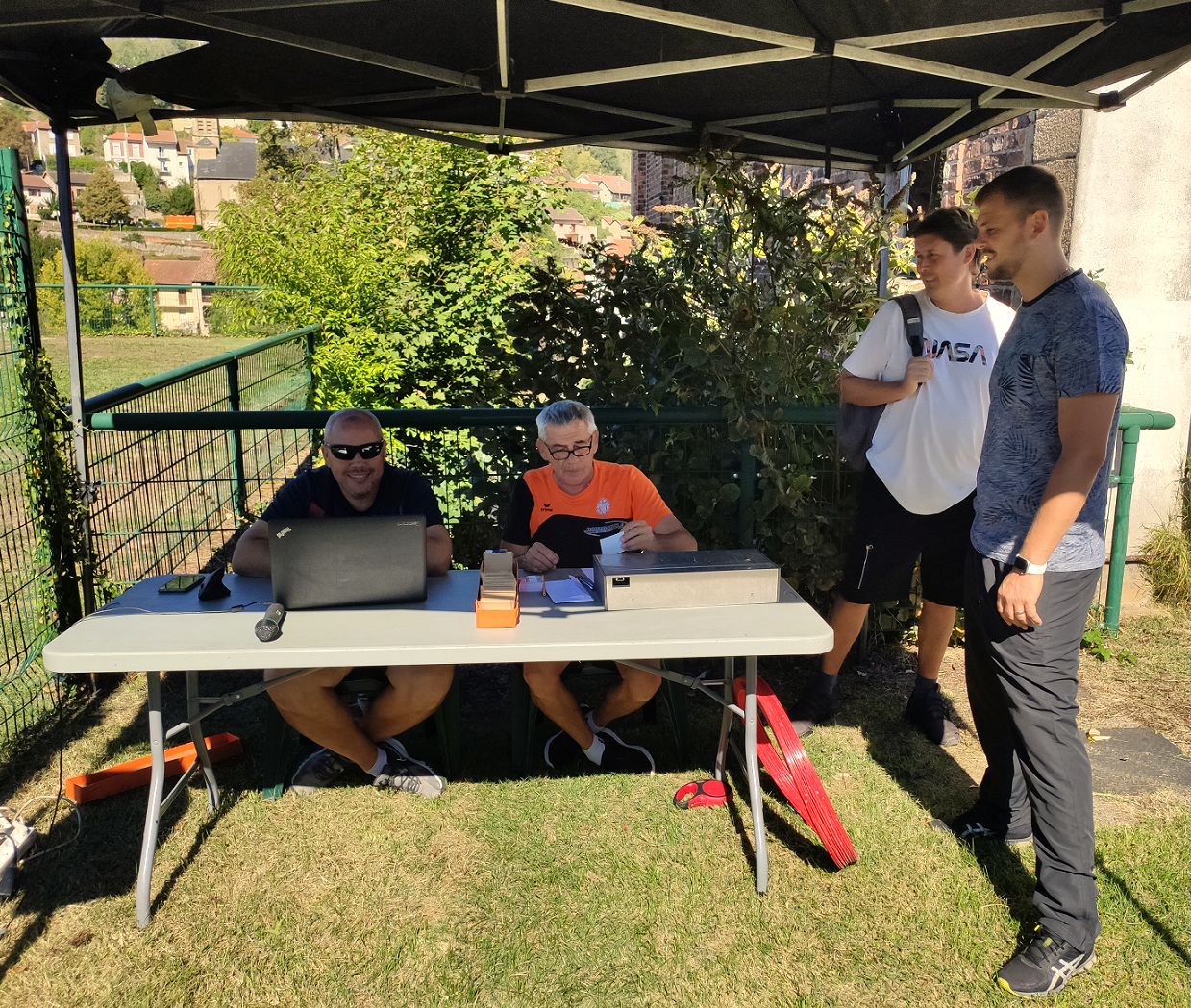 La table de marque avec un duo de choc