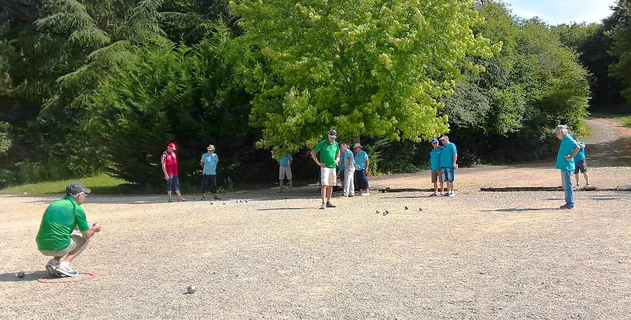 La doublette F. Alary / M. Cavaroc s'incline aprés un long suspens. La doublette F. Alary / M. Cavaroc s'incline aprés un long suspens.