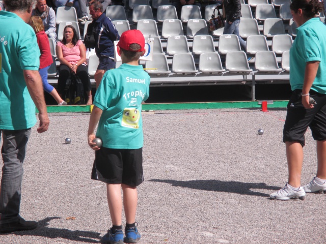 ILONA_2014_10 ILONA_2014_10