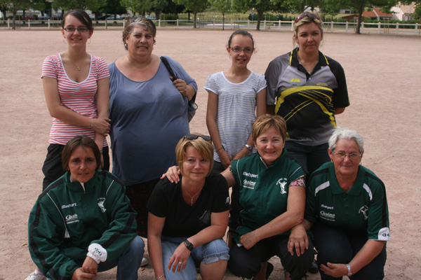 nos féminines et Varennes/Allier 4 juin 2011 nos féminines et Varennes/Allier 4 juin 2011